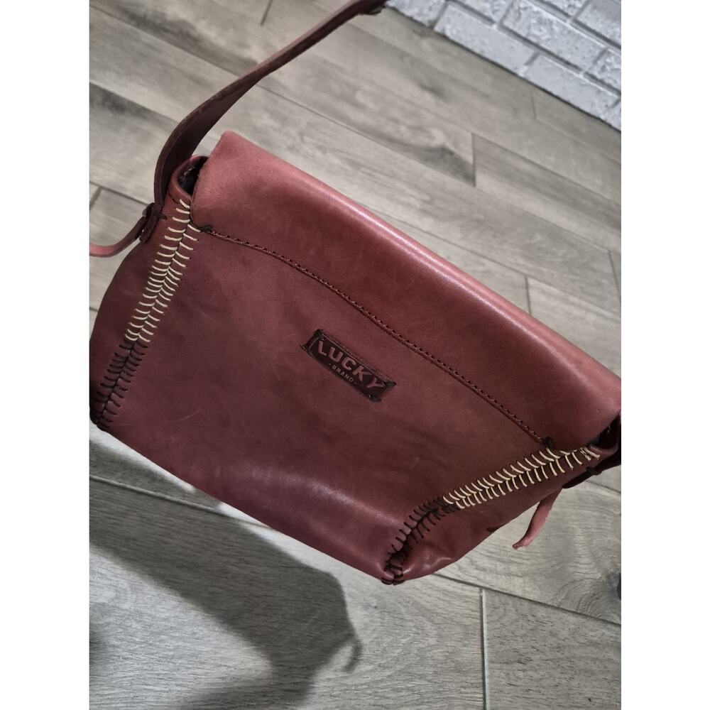 Vintage Leather Lucky Brand Purse In Brick Red Color Excellent Cond Magnet Close - Picture 3 of 9